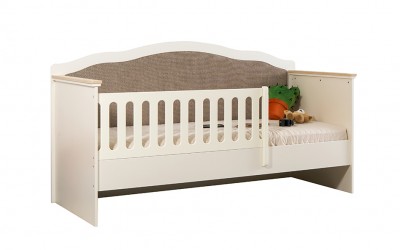 Pearl Montessori Genç Odası Pearl Montessori Genç Odası