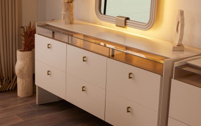 Helen Yemek Odası Helen Yemek Odası