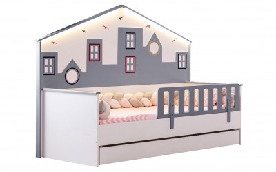 City Montessori Karyola