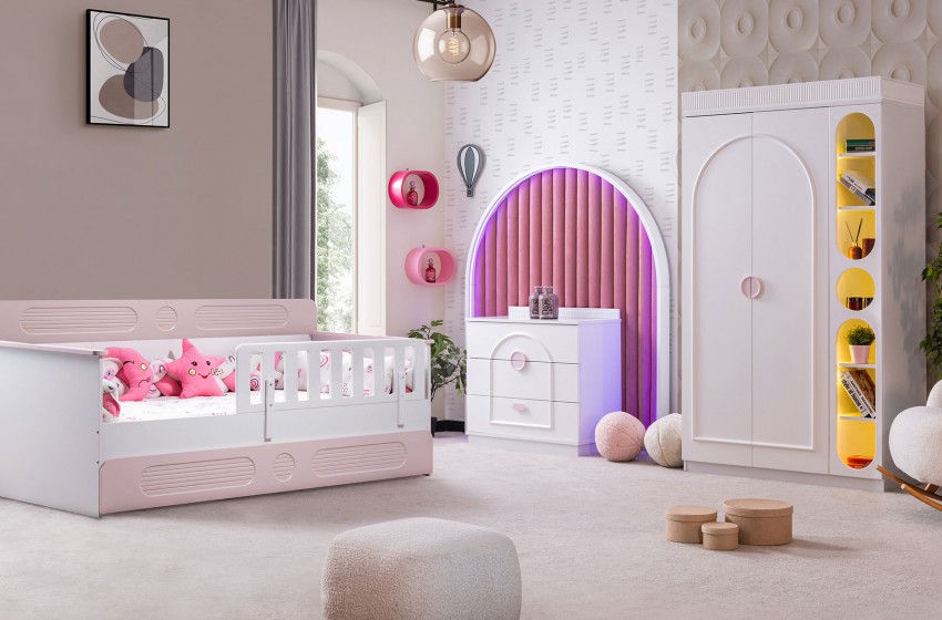 Dolunay Montessori Genç Odası