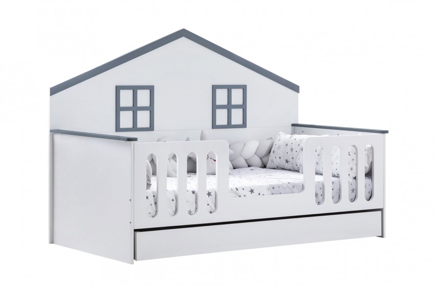 Fethiye Montessori Genç Odası