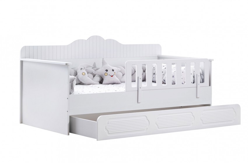 Flower Montessori Genç Odası