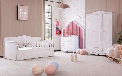 Flower Montessori Genç Odası