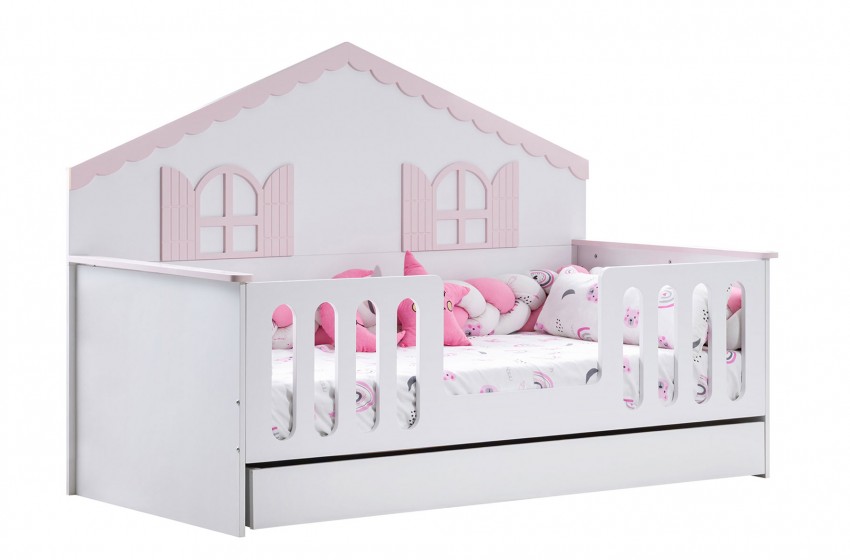 Poli Montessori Genç Odası