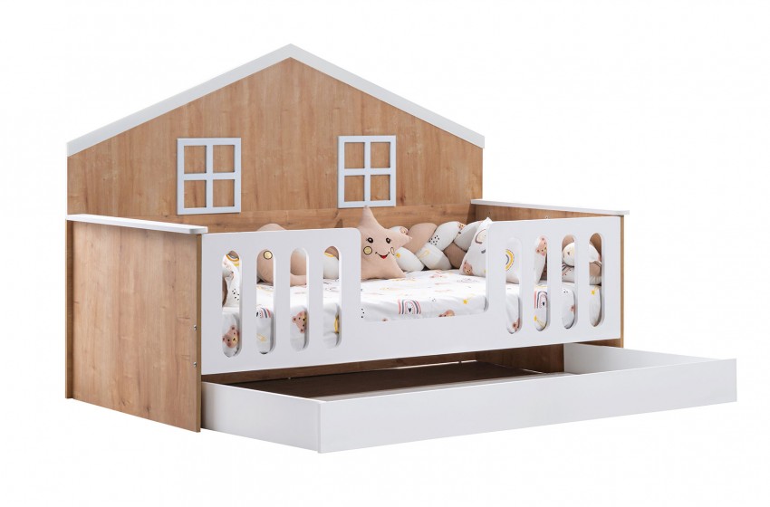 Berlin Montessori Genç Odası