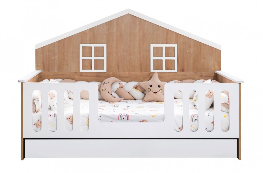 Berlin Montessori Genç Odası