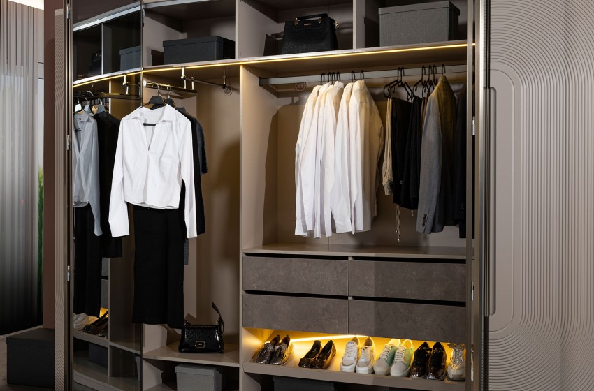 Paris Gardrop - 6 Kapılı