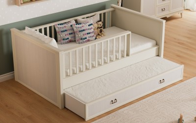 Agra Montessori Karyola