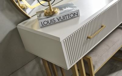 Gold Line Yatak Odası Gold Line Yatak Odası