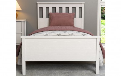 Helen Karyola ve Başlık-Tek Kişilik