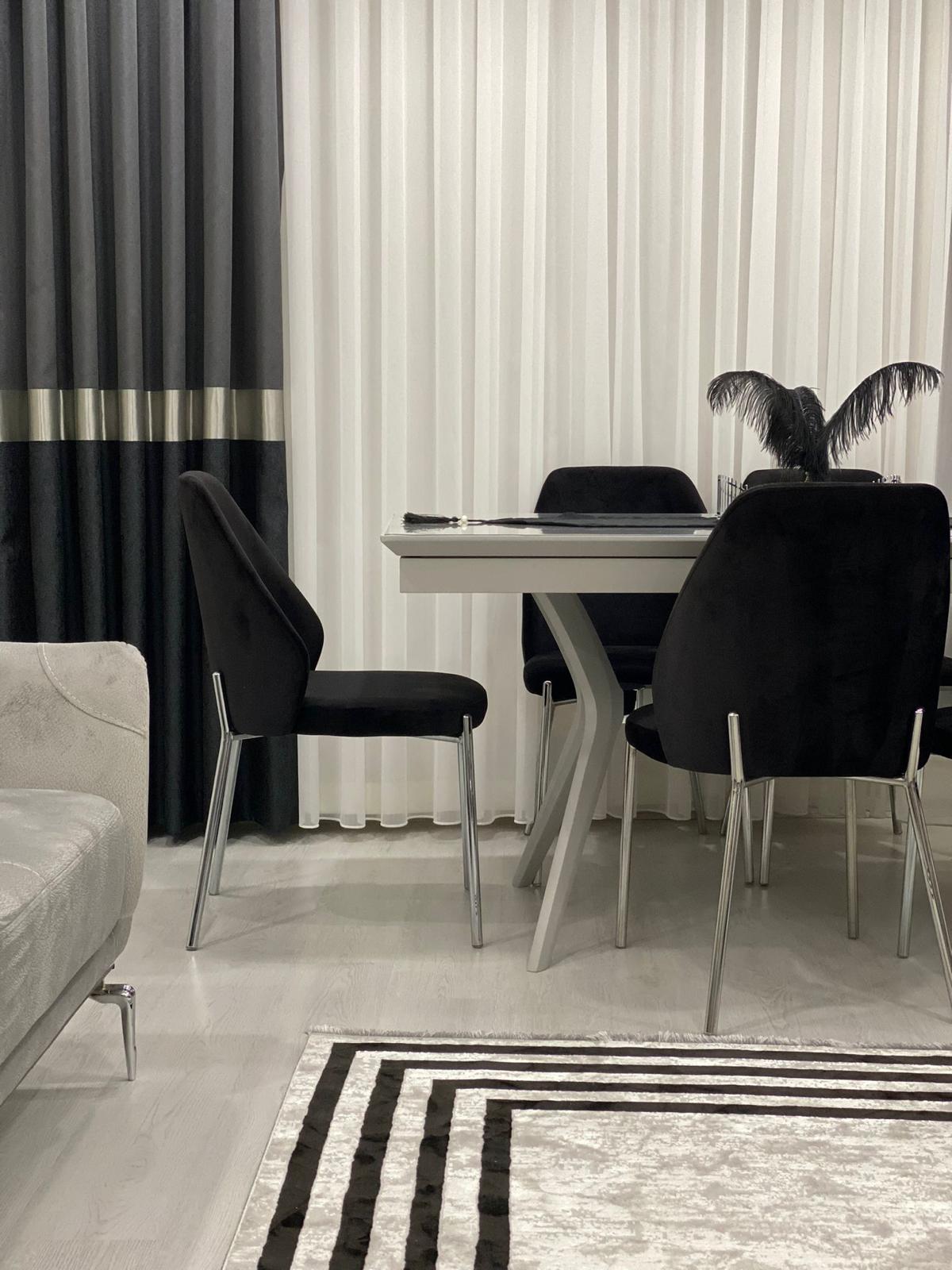 Samet C. / İstanbul