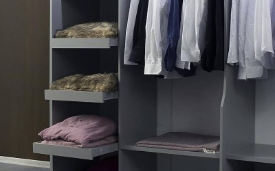 Salda Sürgülü Gardrop