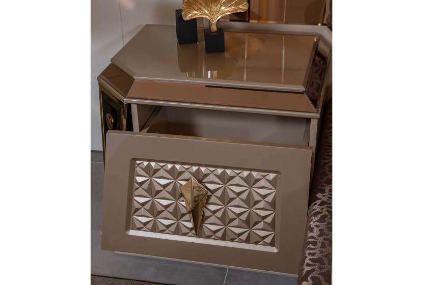 Diamond Luxury Bazalı Yatak Odası