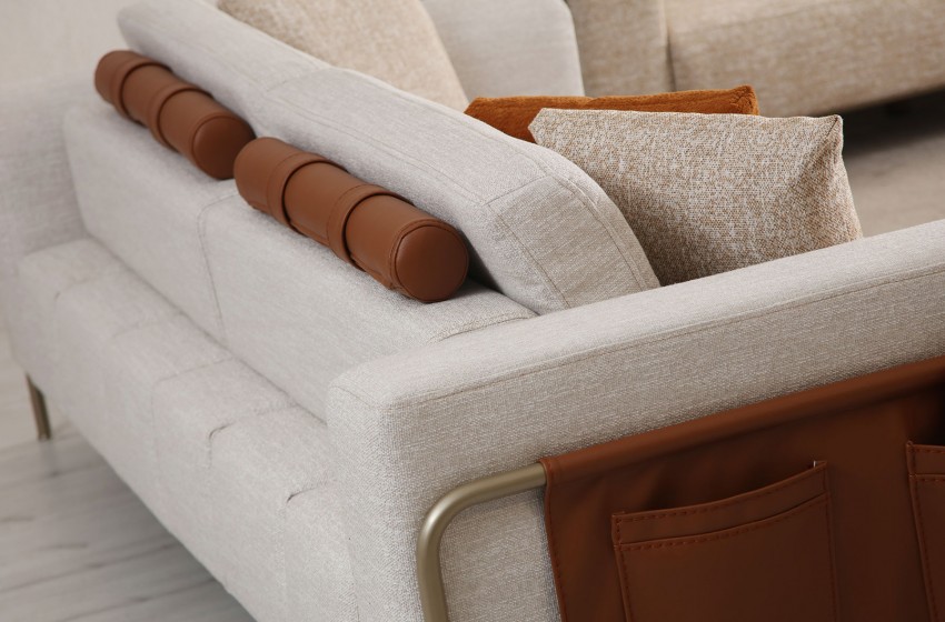 Colt Kanepe - Üçlü