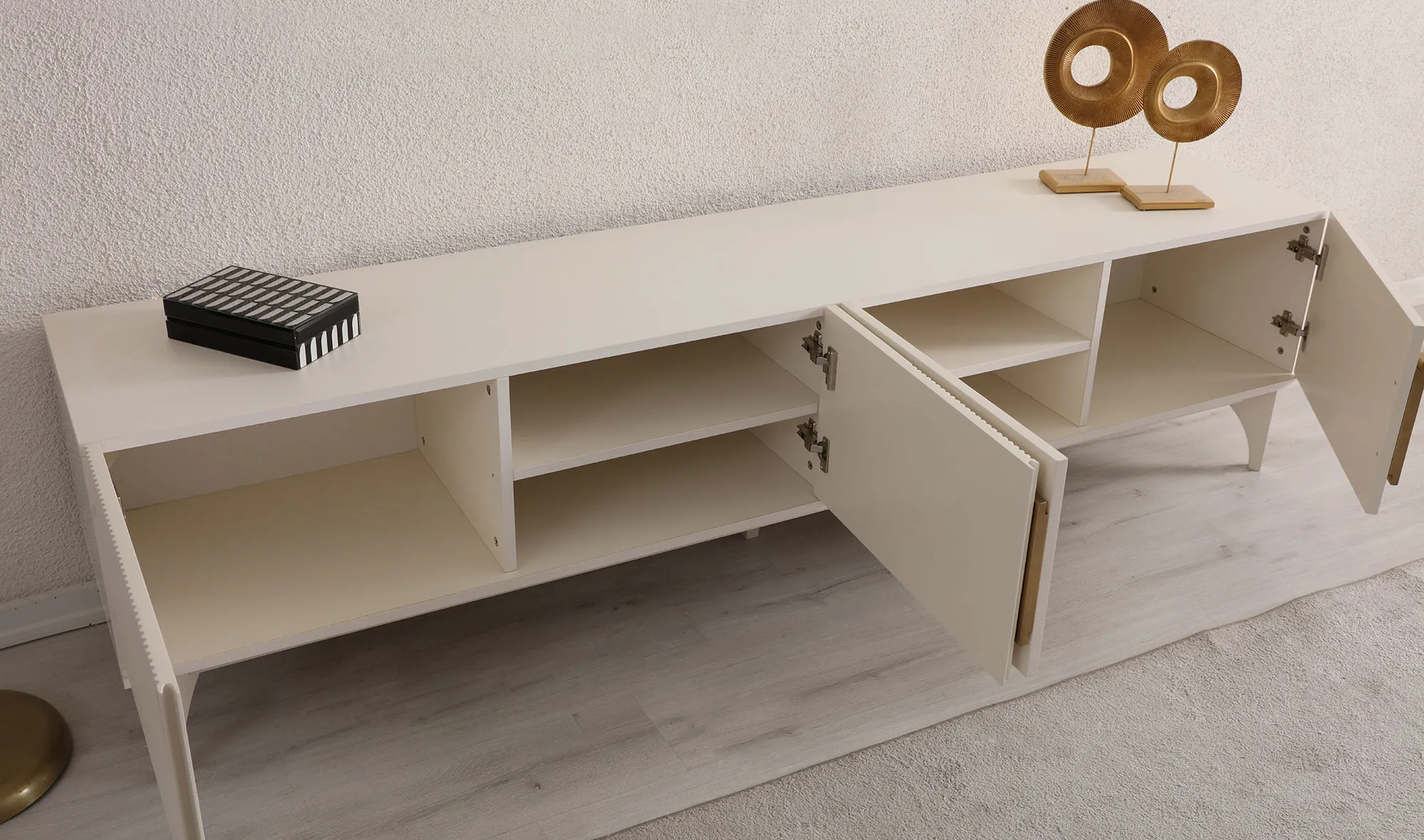 Tv Ünitesi
