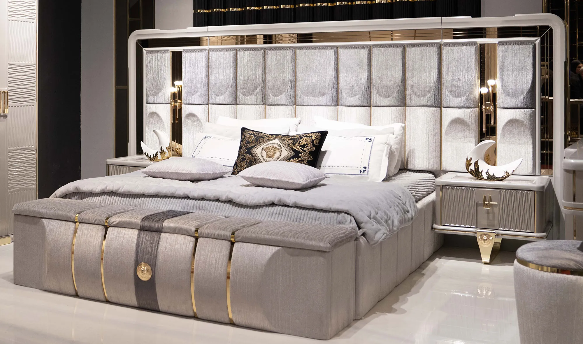 Versace Yatak Odası - 2026 Yatak Odası | Yapı Mobilya - Görsel 3
