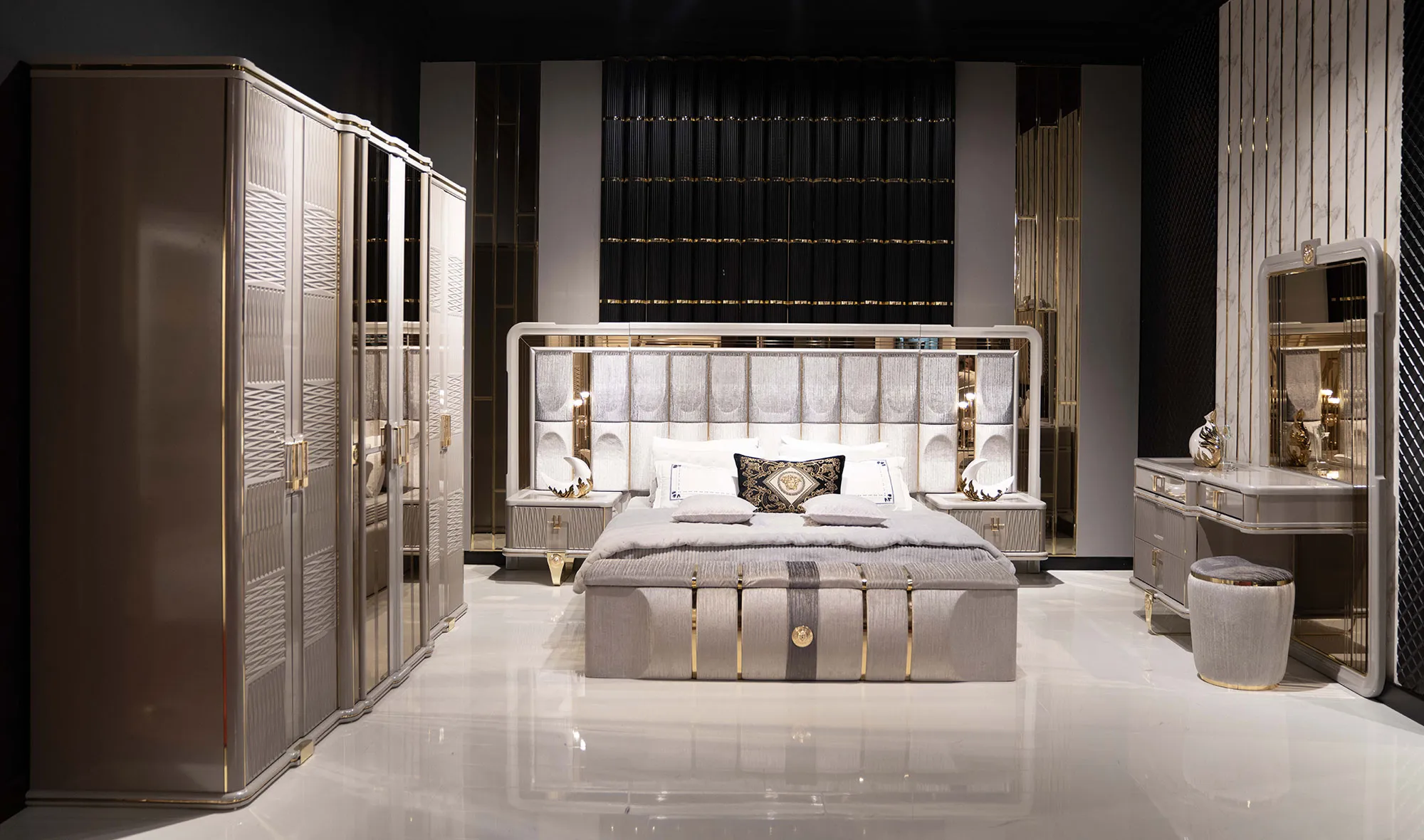 Versace Yatak Odası - 2026 Yatak Odası | Yapı Mobilya - Görsel 6